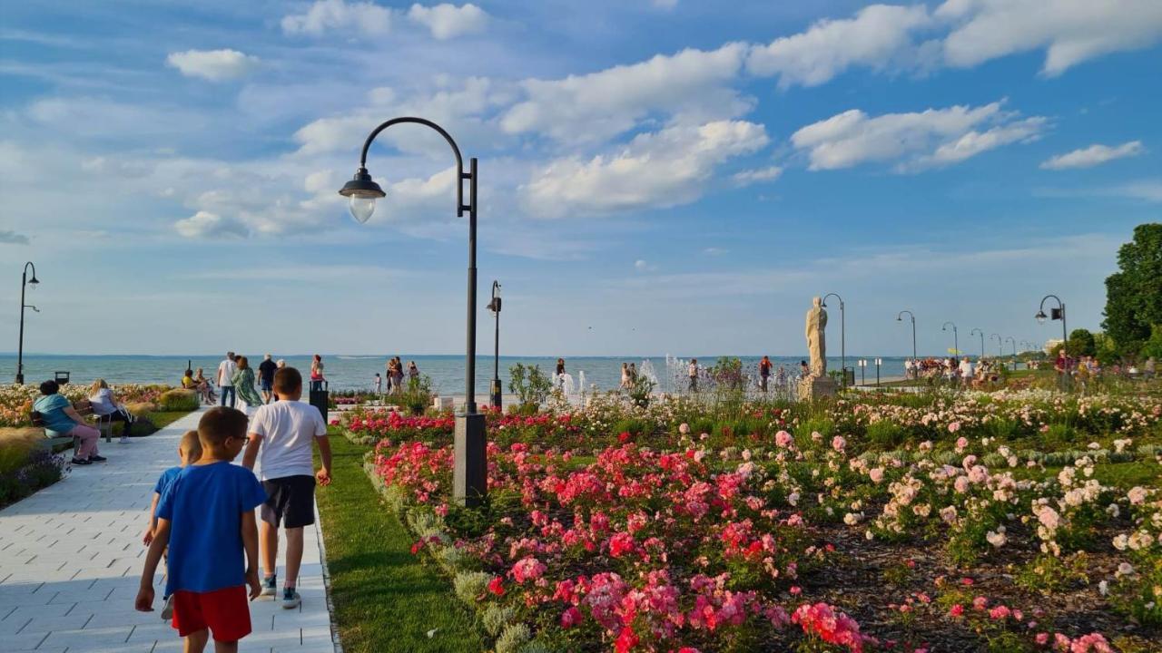 Varlak Apartmans ✷ ✷ ✷ Siófok Exterior foto